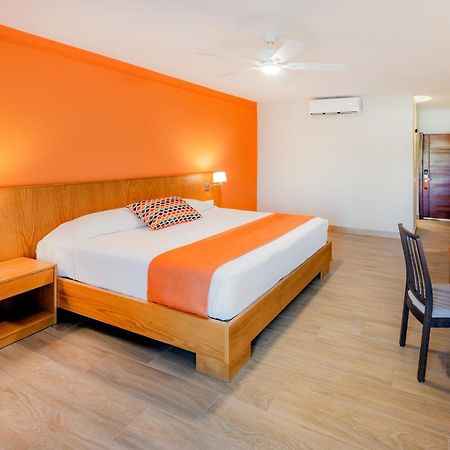 Coral Costa Caribe Beach Resort Хуан Долио Екстериор снимка
