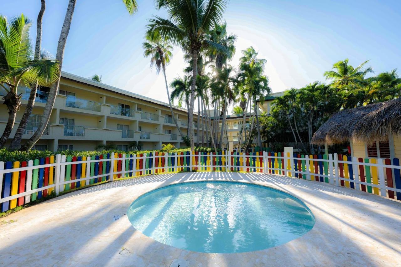 Coral Costa Caribe Beach Resort Хуан Долио Екстериор снимка